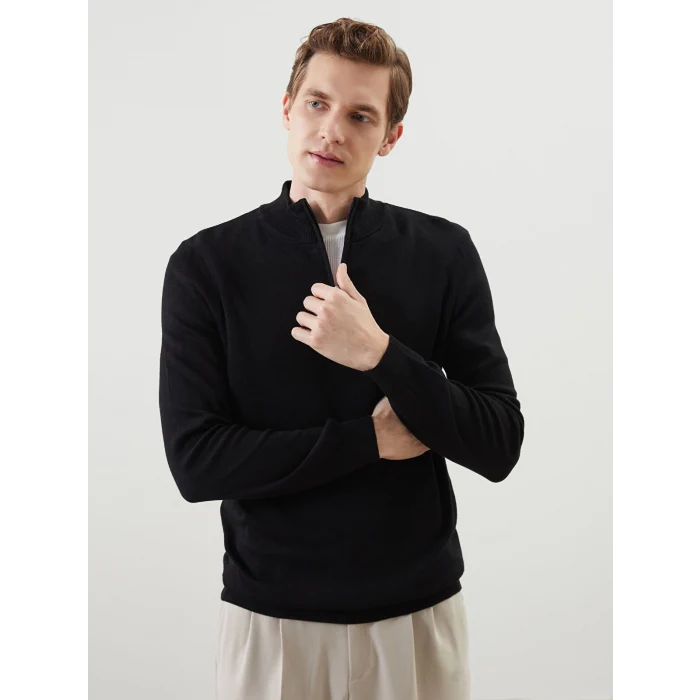 LCWAIKIKI Classic Siyah Dik Yaka Uzun Kollu Erkek Triko Kazak