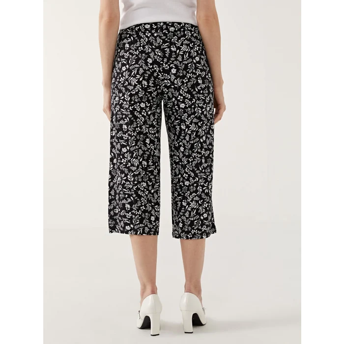 LCW Grace Siyah Beli Lastikli Çiçekli Kadın Kapri