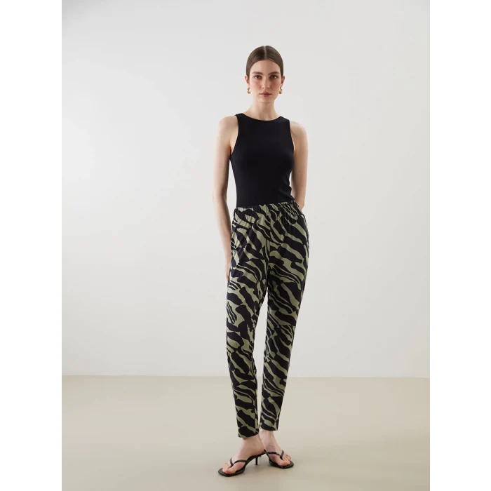 LCWAIKIKI Classic Haki Beli Lastikli Desenli Kadın Pantolon