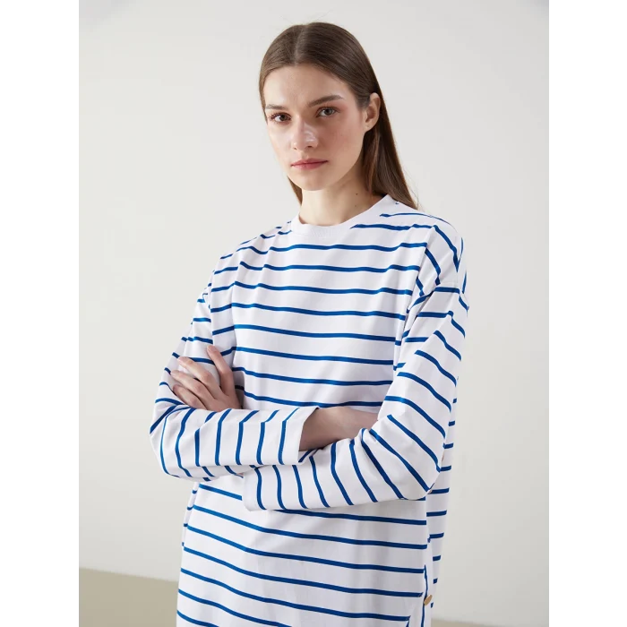 LCW Modest Mavi Bisiklet Yaka Çizgili Kadın Sweatshirt Tunik
