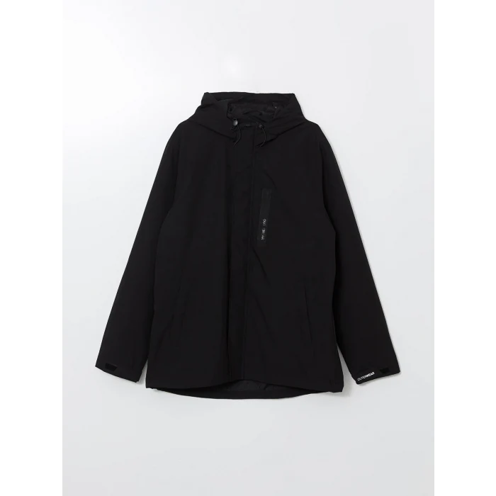 LCWAIKIKI Classic Siyah Standart Kalıp Kapüşonlu Erkek Mont
