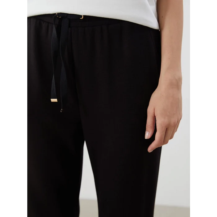 LCWAIKIKI Classic Siyah Beli Lastikli Kadın Eşofman Altı