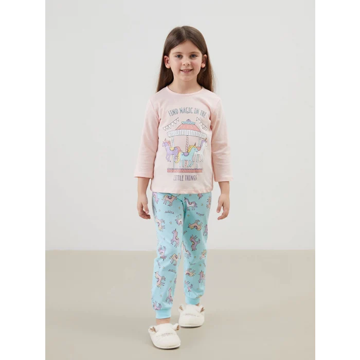 LCW Kids Pembe Bisiklet Yaka Baskılı Kız Çocuk Pijama Takımı