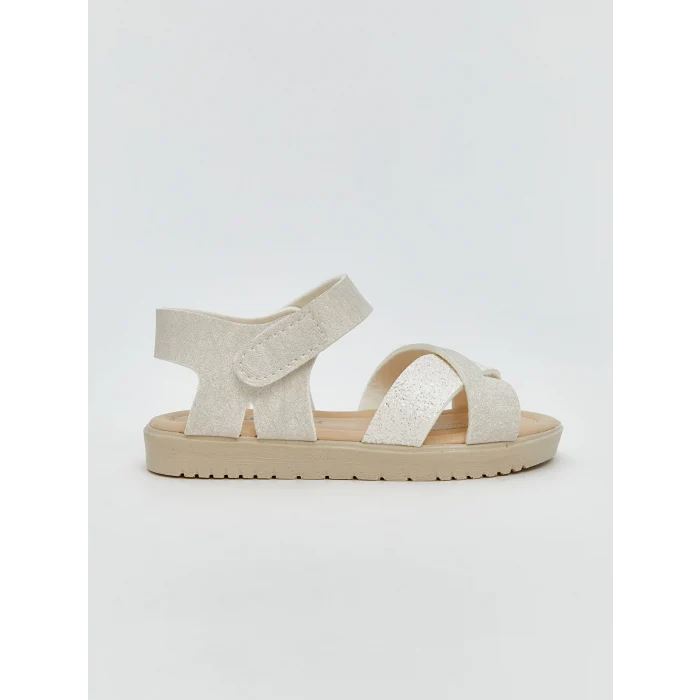 LCW STEPS Ekru Çapraz Bantlı Kız Bebek Sandalet