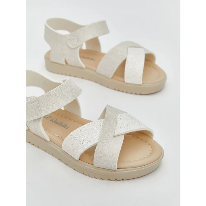 LCW STEPS Ekru Çapraz Bantlı Kız Bebek Sandalet