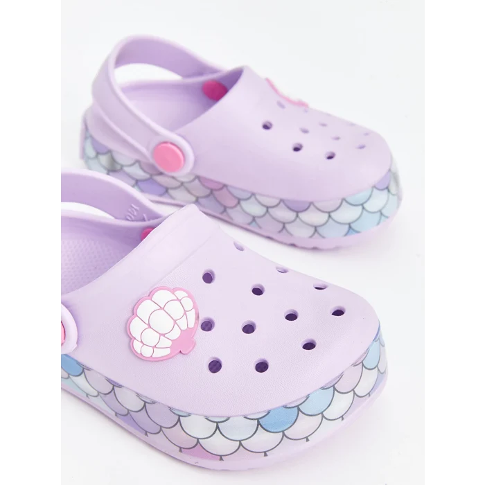 LCW STEPS Lila Baskılı Tabanı Işıklı Kız Bebek Plaj Sandaleti