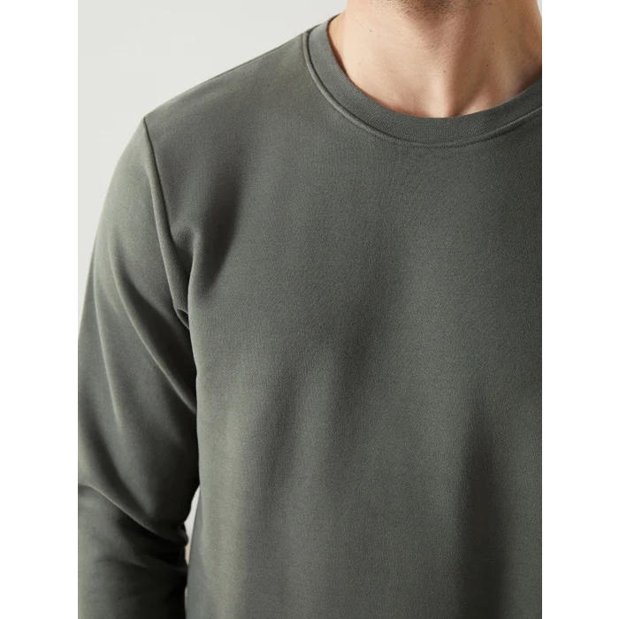 LCWAIKIKI Basic Haki Bisiklet Yaka Uzun Kollu Erkek Sweatshirt