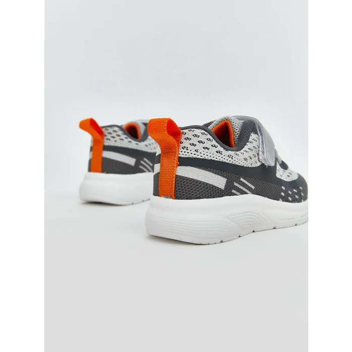 LCW STEPS Gri Bağcık ve Cırt Cırtlı Erkek Bebek Spor Ayakkabı