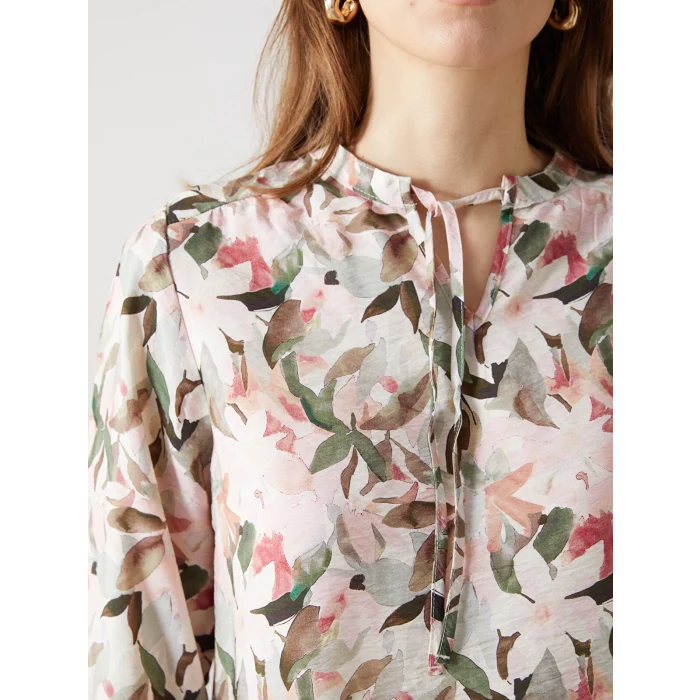 LCWAIKIKI Classic Karişik Bağlamalı Yaka Çiçekli Kadın Bluz