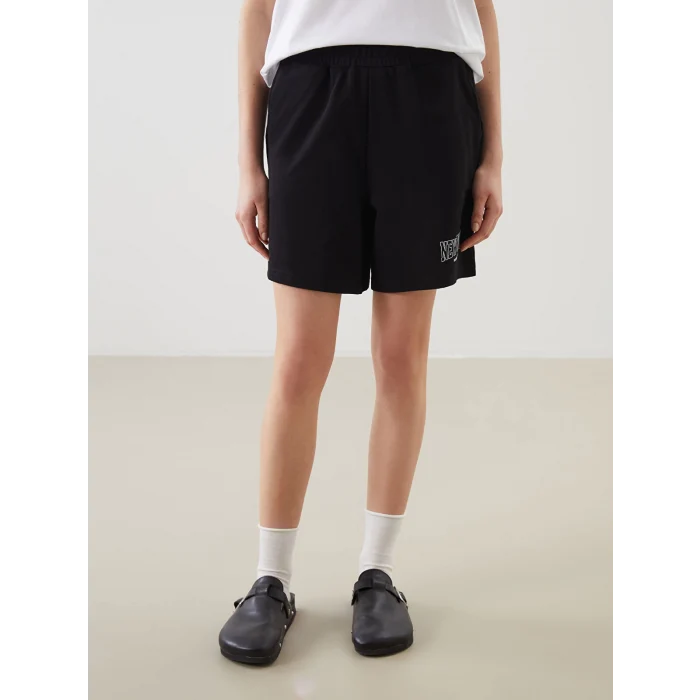 XSIDE Siyah Beli Lastikli New York Baskılı Kadın Şort