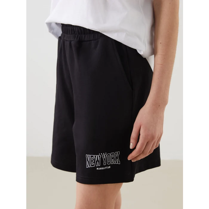 XSIDE Siyah Beli Lastikli New York Baskılı Kadın Şort