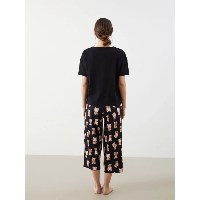 LCW Young Siyah Bisiklet Yaka Ayı Teddy Baskılı Kadın Kaprili Pijama Takımı