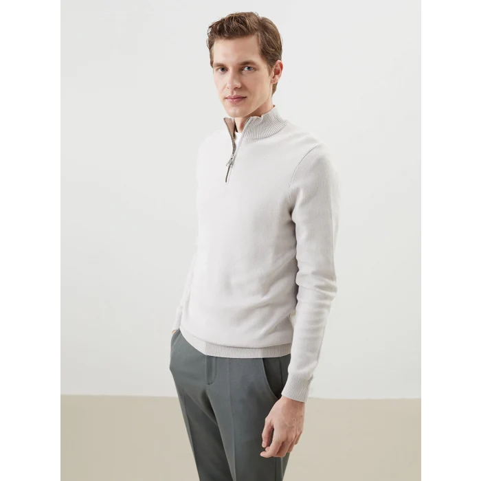 LCWAIKIKI Classic Bej Dik Yaka Uzun Kollu Erkek Triko Kazak