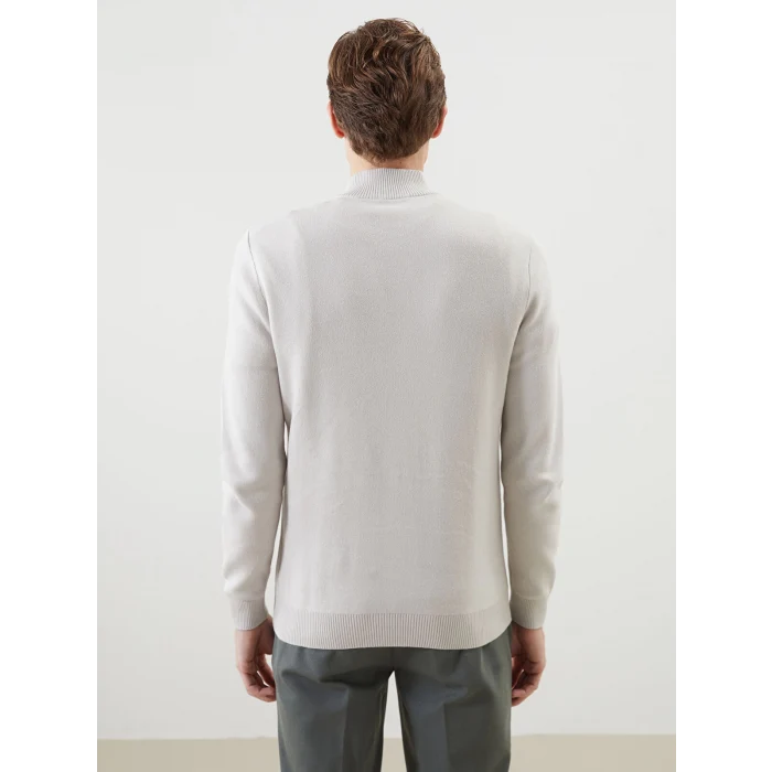 LCWAIKIKI Classic Bej Dik Yaka Uzun Kollu Erkek Triko Kazak