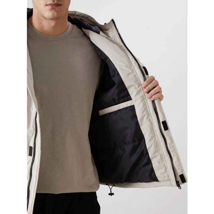 XSIDE Bej Rahat Kalıp Kapüşonlu Erkek Orta Kalın Mont