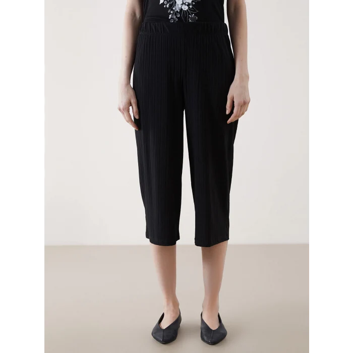 LCWAIKIKI Classic Siyah Beli Lastikli Kadın Kapri