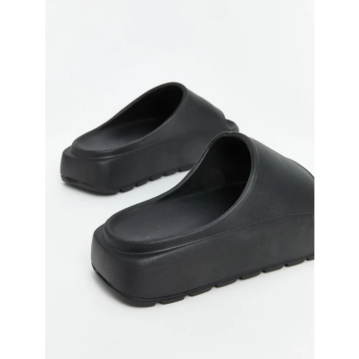 LCW STEPS Siyah Kalın Tabanlı Kadın Terlik