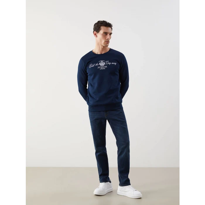 LCWAIKIKI Classic Lacivert Bisiklet Yaka Baskılı Erkek Kalın Sweatshirt
