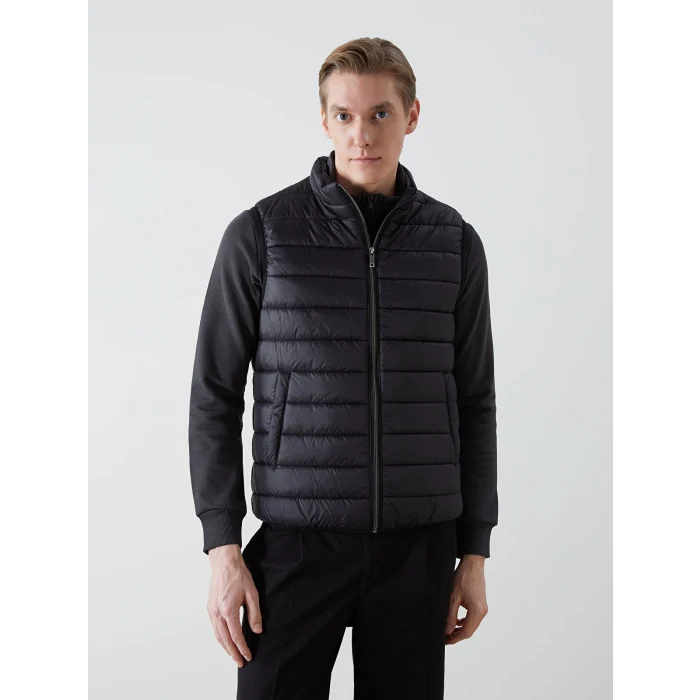 LCWAIKIKI Classic Siyah Standart Kalıp Dik Yaka Erkek Şişme Yelek