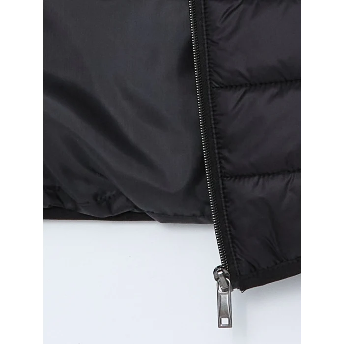 LCWAIKIKI Classic Siyah Standart Kalıp Dik Yaka Erkek Şişme Yelek