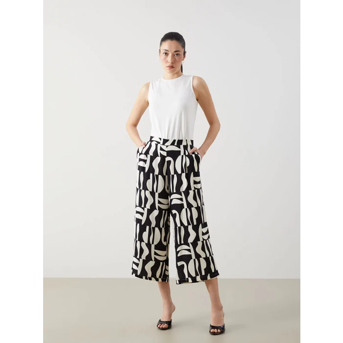 LCWAIKIKI Classic Siyah Beli Lastikli Desenli Kadın Kapri