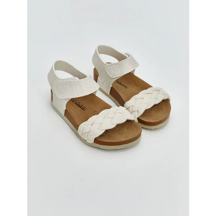 LCW STEPS Karişik Büzgü Desenli Deri Görünümlü Kız Bebek Sandalet