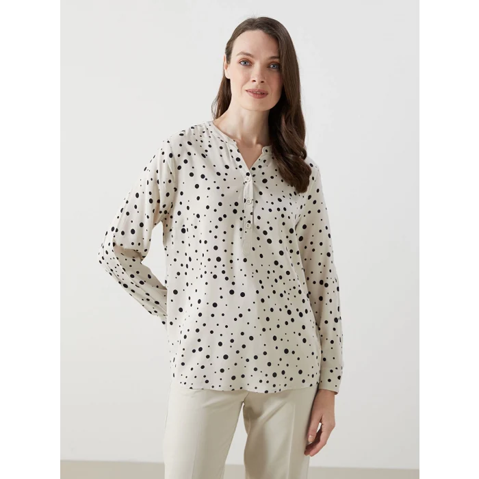 LCW Grace Bej Kaçık Yaka Desenli Kadın Bluz