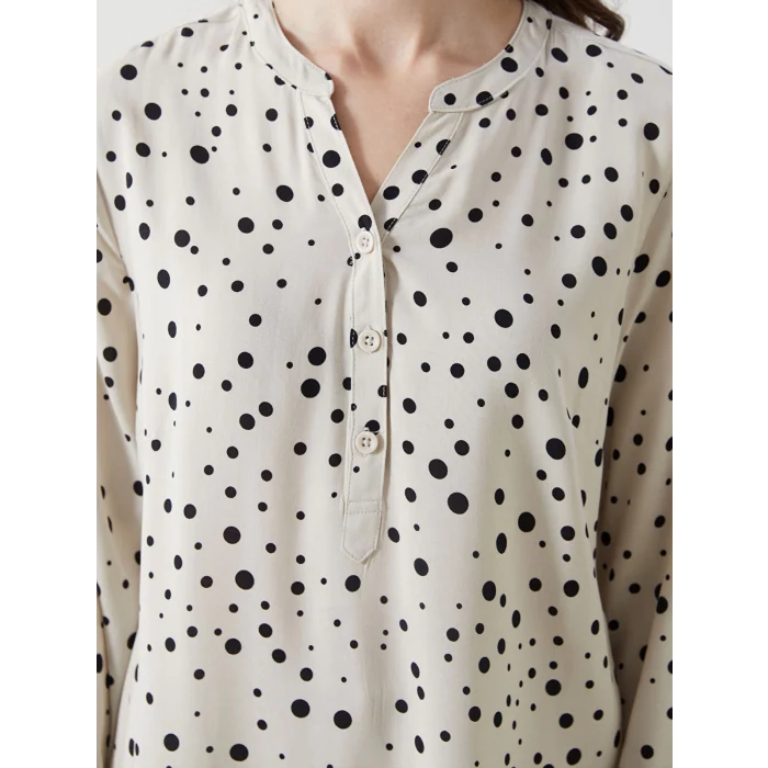 LCW Grace Bej Kaçık Yaka Desenli Kadın Bluz