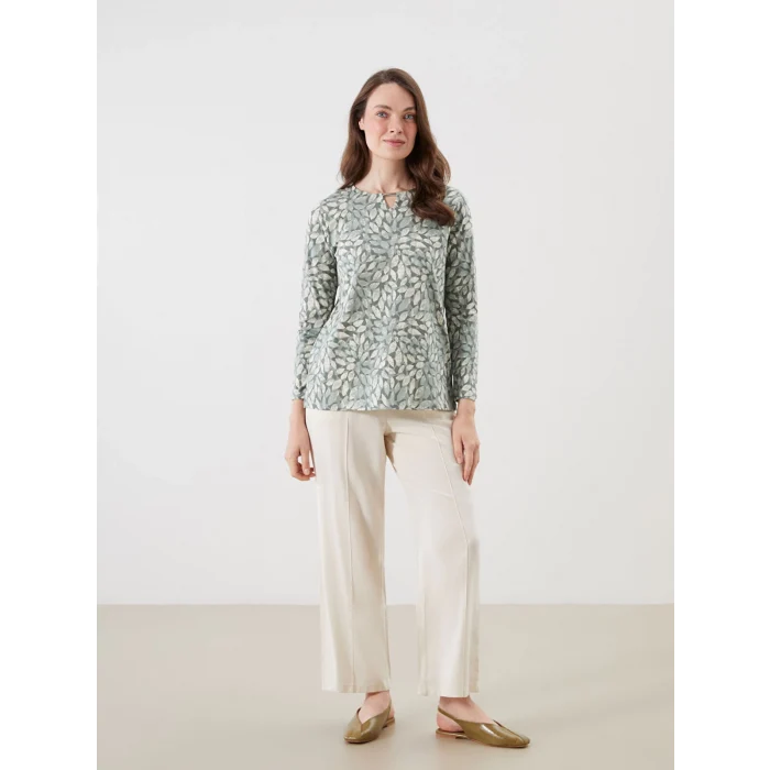 LCW Grace Yeşil Bisiklet Yaka Çiçekli Bluz