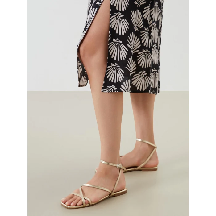 LCWAIKIKI Classic Siyah Beli Lastikli Desenli Yırtmaçlı Etek