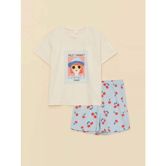 LCW Kids Ekru Bisiklet Yaka Baskılı Kısa Kollu Kız Çocuk Şortlu Pijama Takımı