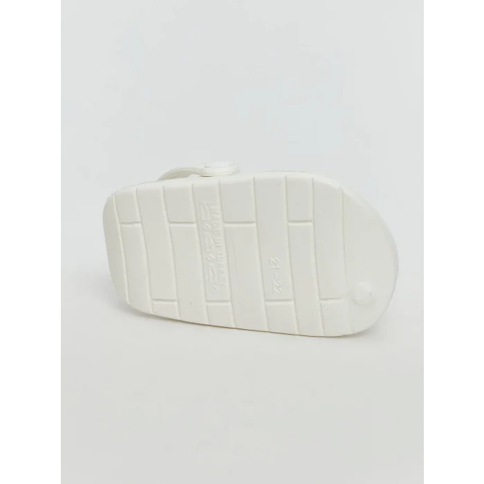 LCW STEPS Beyaz Baskılı Kız Bebek Sandalet