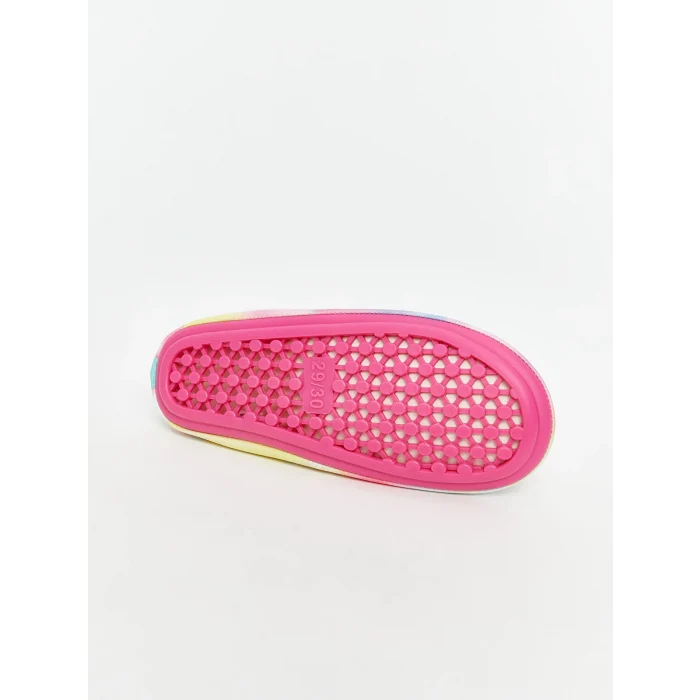 LCW STEPS Karişik Baskılı Kız Bebek Deniz Ayakkabısı