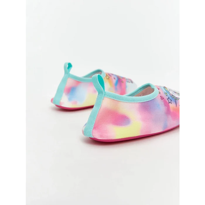 LCW STEPS Karişik Baskılı Kız Bebek Deniz Ayakkabısı