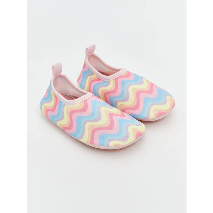 LCW STEPS Karişik Desenli Kız Bebek Deniz Ayakkabısı