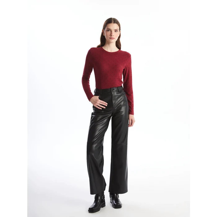 LCWAIKIKI Classic Bordo Bisiklet Yaka Puantiyeli Kadın Tişört