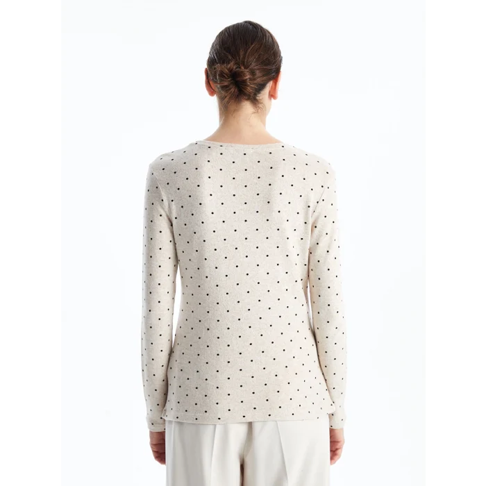 LCWAIKIKI Classic Bej Bisiklet Yaka Puantiyeli Kadın Tişört