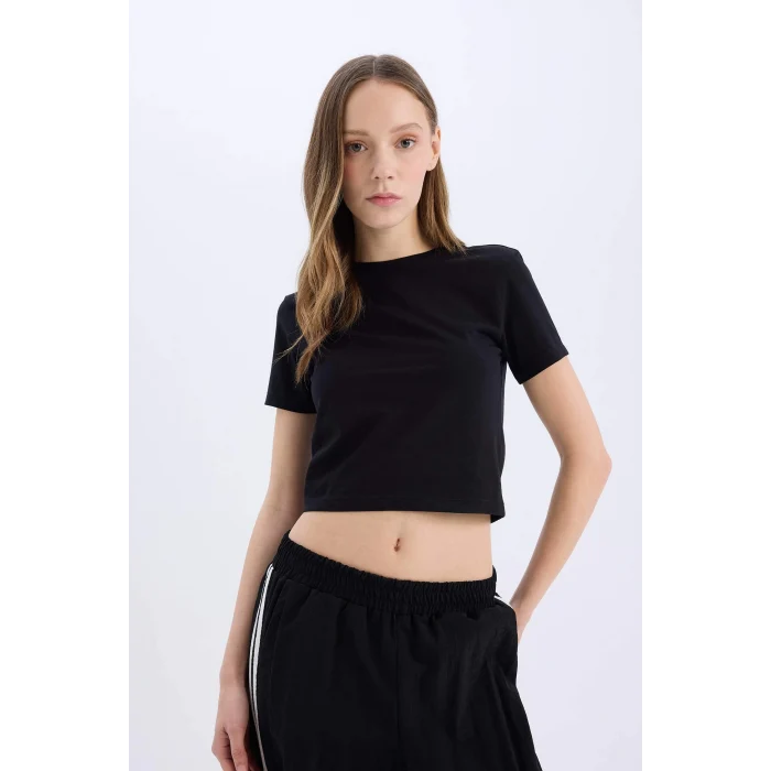Defacto Z8790 Siyah Coool Fitted Bisiklet Yaka Basic Düz Kısa Kollu Tişört