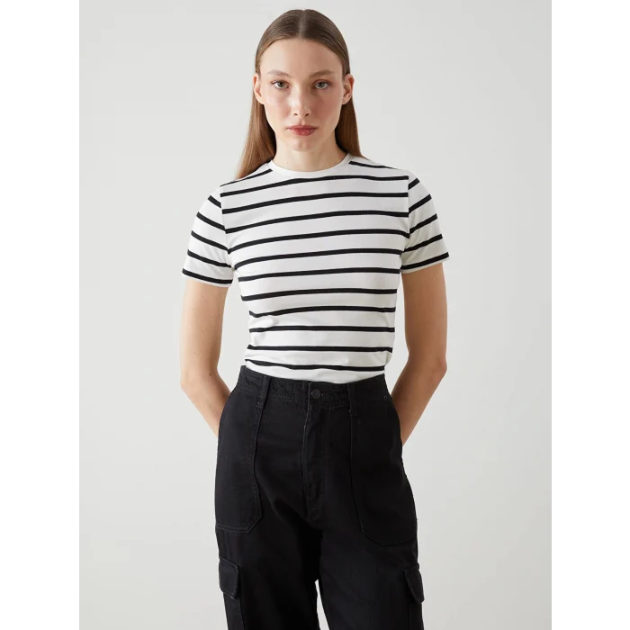 LCW Vision Siyah Bisiklet Yaka Çizgili Kadın Tişört