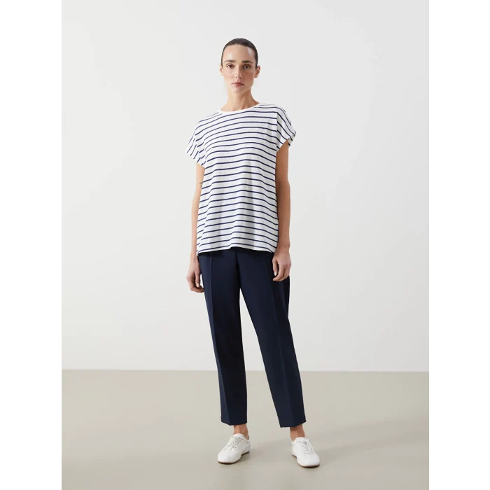 LCWAIKIKI Classic Lacivert Bisiklet Yaka Çizgili Kadın Tişört