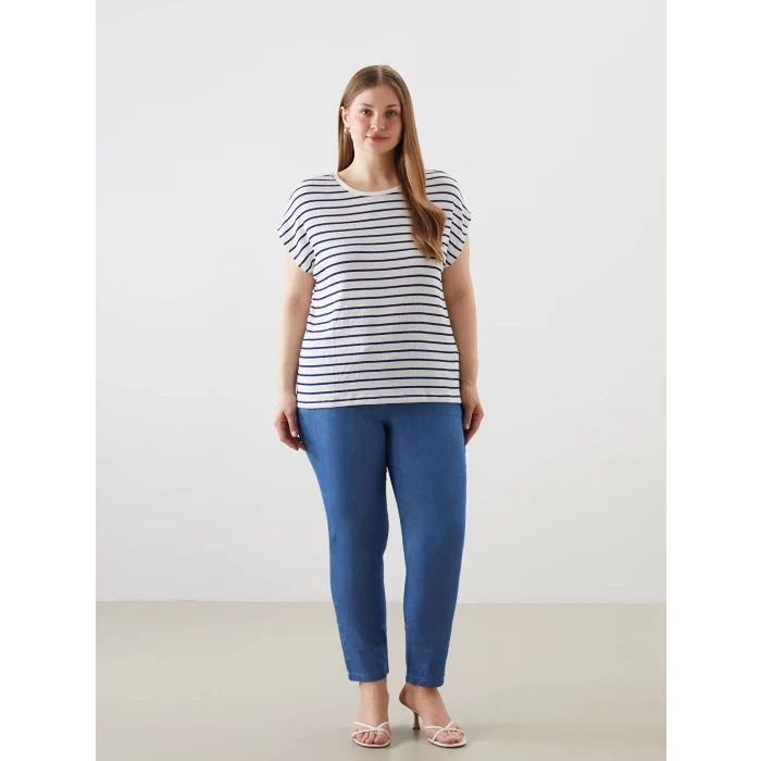 LCWAIKIKI Classic Lacivert Bisiklet Yaka Çizgili Kadın Tişört