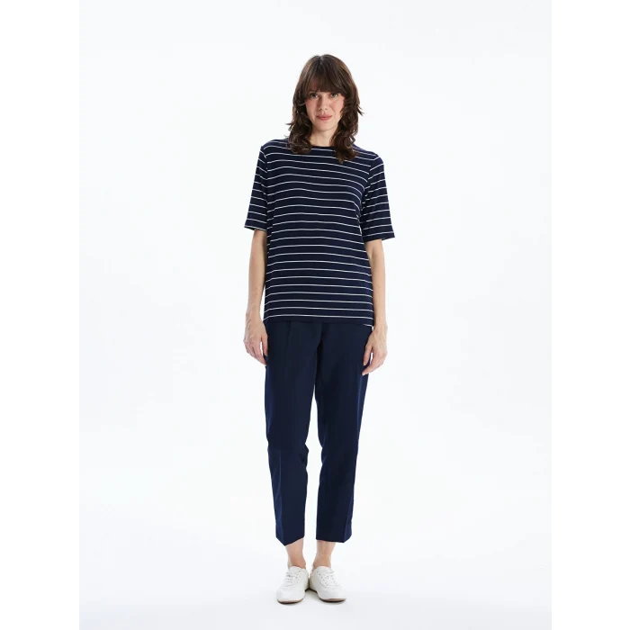 LCWAIKIKI Classic Lacivert Bisiklet Yaka Çizgili Kadın Tişört