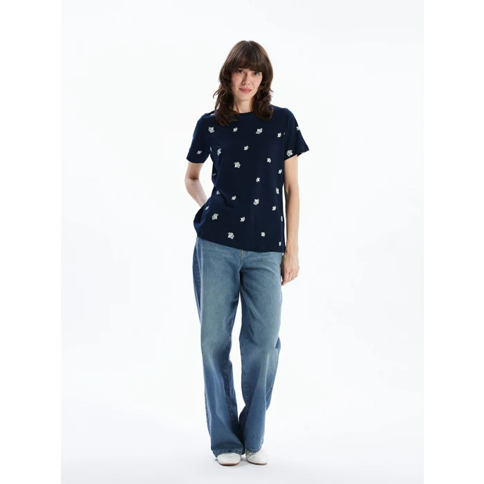 LCWAIKIKI Classic Lacivert Bisiklet Yaka Desenli Kadın Tişört