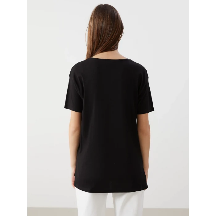 LCWAIKIKI Classic Siyah Bisiklet Yaka Baskılı Kadın Tişört