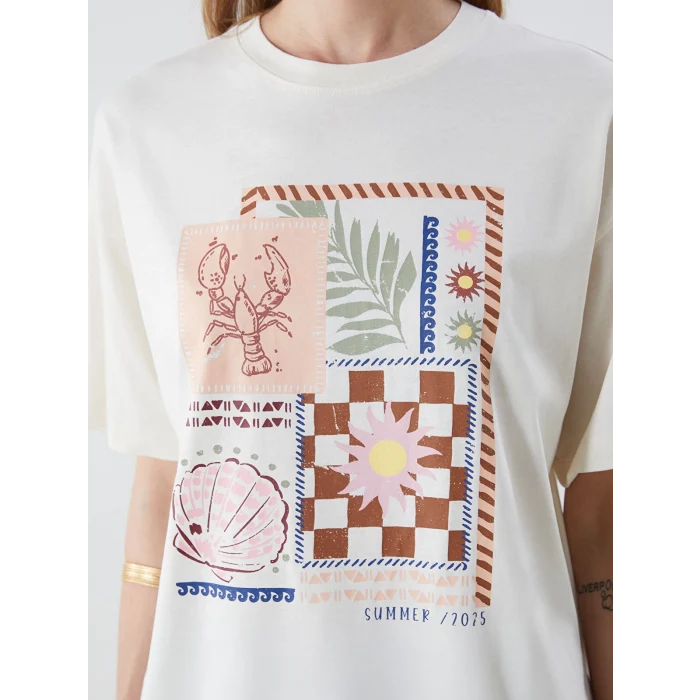 LCW Vision Ekru Bisiklet Yaka Baskılı Oversize Kadın Tişört