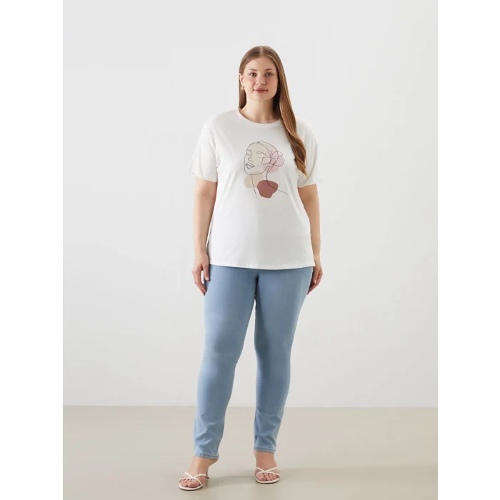 LCWAIKIKI Classic Ekru Bisiklet Yaka Baskılı Kadın Tişört