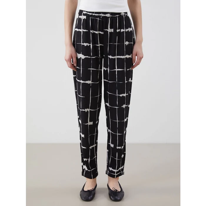 LCWAIKIKI Classic Ekru Beli Lastikli Desenli Kadın Pantolon