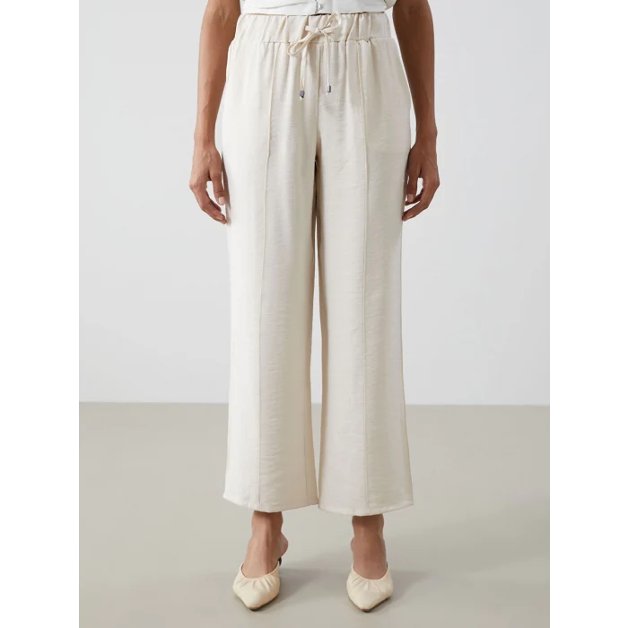 LCWAIKIKI Classic Bej Beli Lastikli Kadın Pantolon