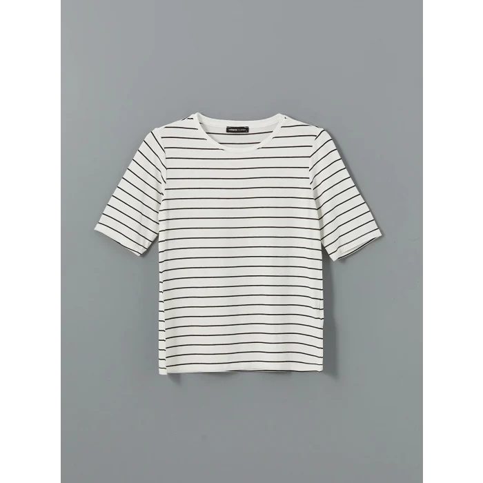 LCWAIKIKI Classic Beyaz Bisiklet Yaka Çizgili Kadın Tişört