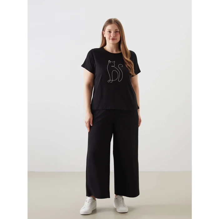 LCWAIKIKI Classic Siyah Bisiklet Yaka Baskılı Kadın Tişört